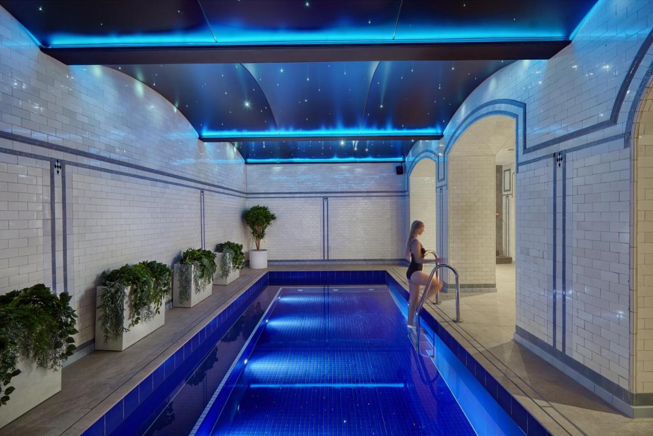Ensana Buxton Crescent 호텔 외부 사진 The pool at The Dorchester